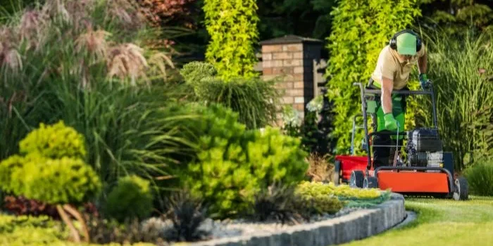 fall lawn aeration in florida, core aeration florida, pearce lawn care